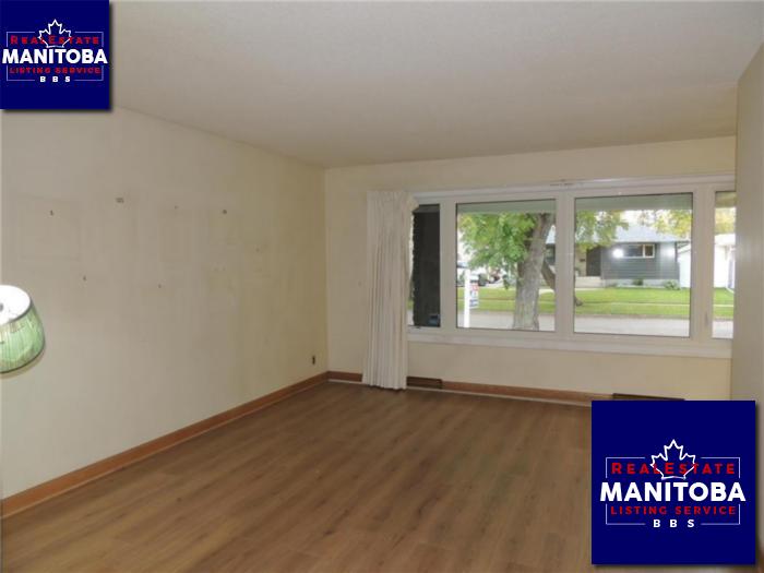 Property 679 Lindhurst Ave img1