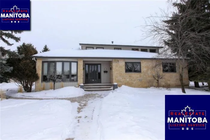 641 Park Blvd E, Winnipeg