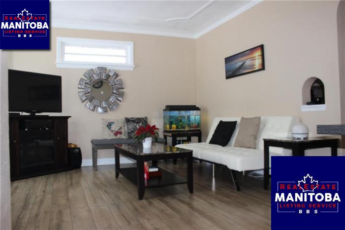 Property 439 Seven Oaks Ave img1