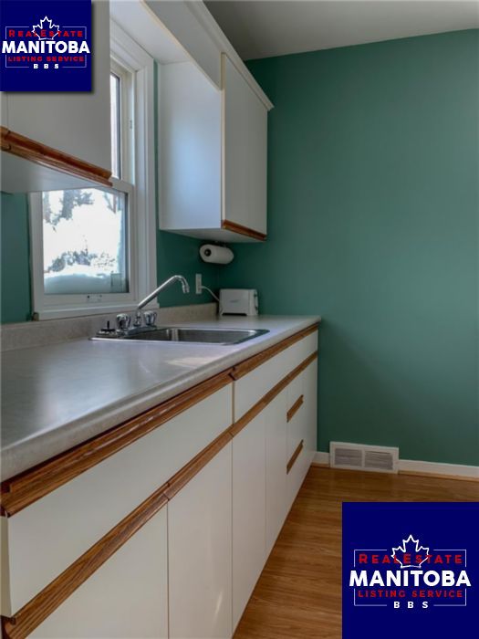 Property 132 6th St img1