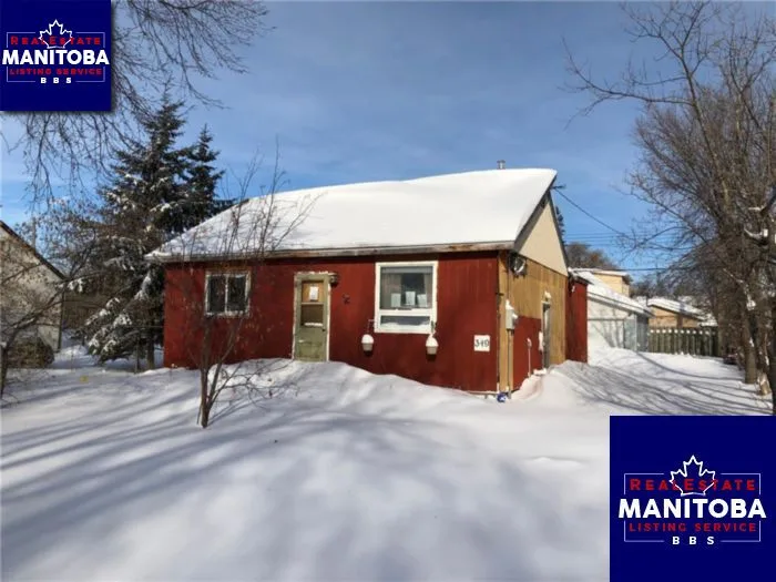 349 Robinson Ave, Selkirk