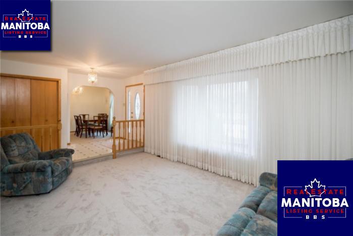 Property 2601 Knowles Ave img1