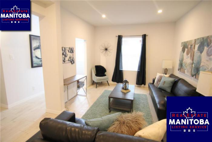 Property 17 Leslie Ave img1