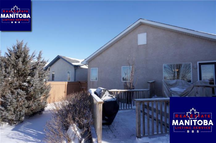 Property 60 Roseglen Cr img1