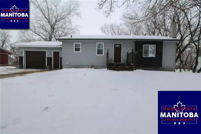 323 Centrale Ave, Ste Anne