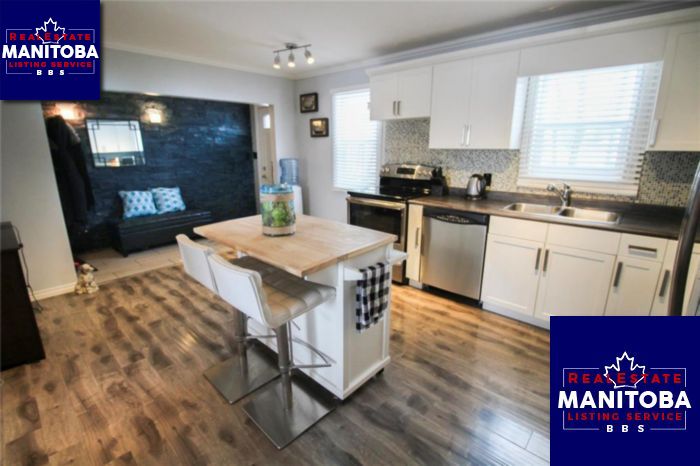 Property 323 Centrale Ave img1