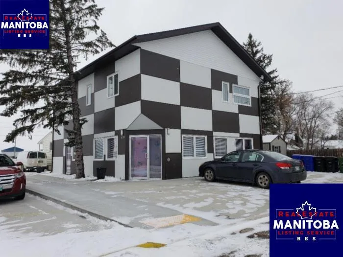 505 North Railway St N, Morden