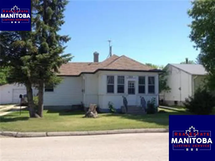 333 Robinson Ave, Selkirk