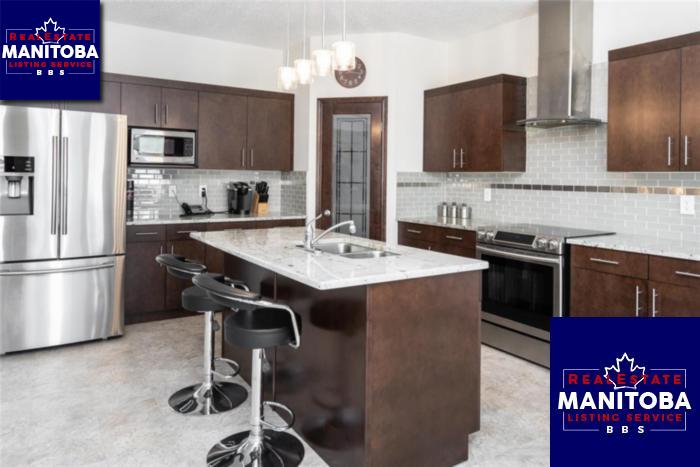 Property 111 Twickenham Cir img1