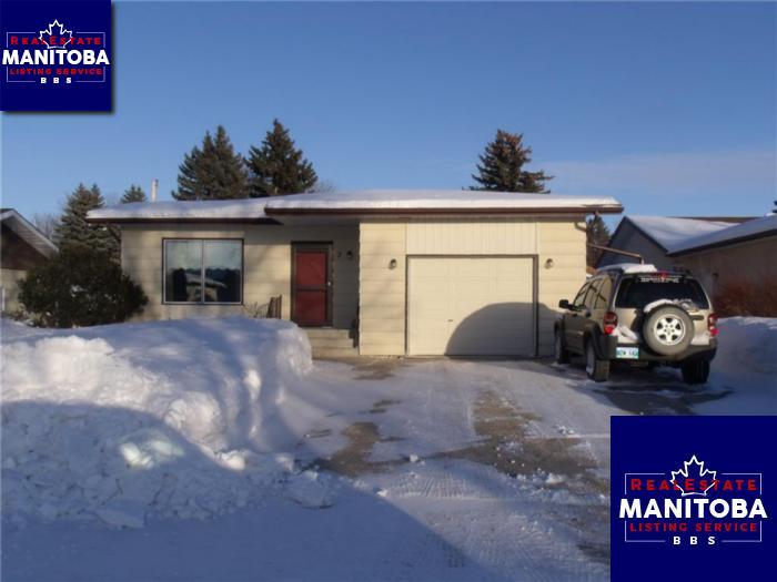 Property 7 Westwood Dr Main image