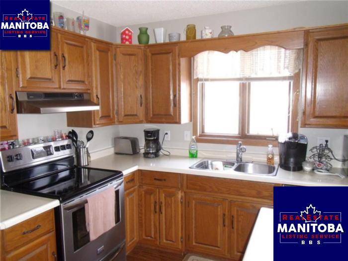 Property 7 Westwood Dr img1