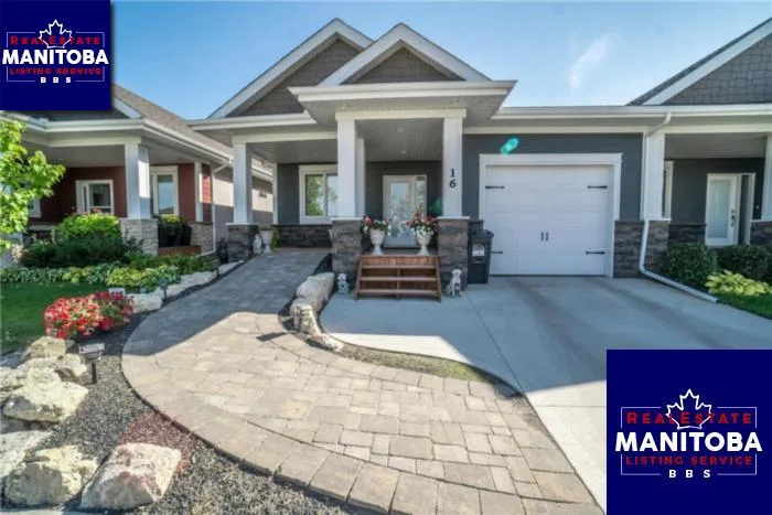 16 Prairie Crossings Crt, Niverville