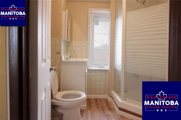 Property 366 Alfred Ave img1