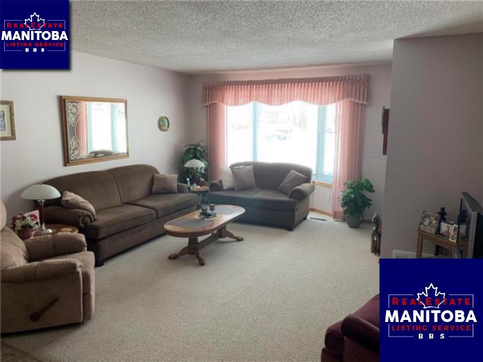 Property 147 3rd St img1