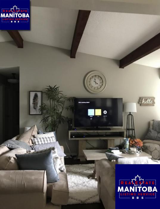 Property 915 Dale Blvd img1