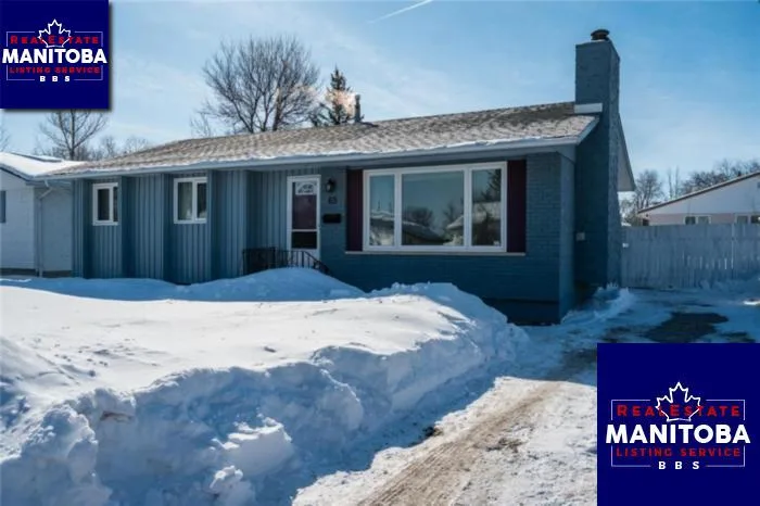 63 Collingham Bay, Winnipeg