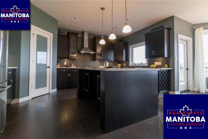 Property 126 St Andrews Way img1