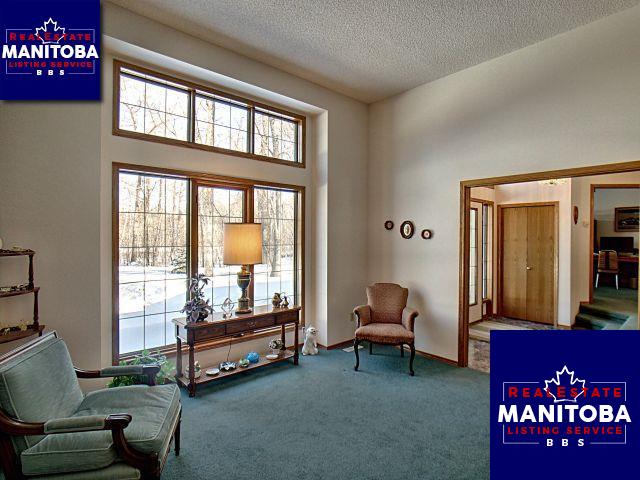 Property 62 Unick Dr img1