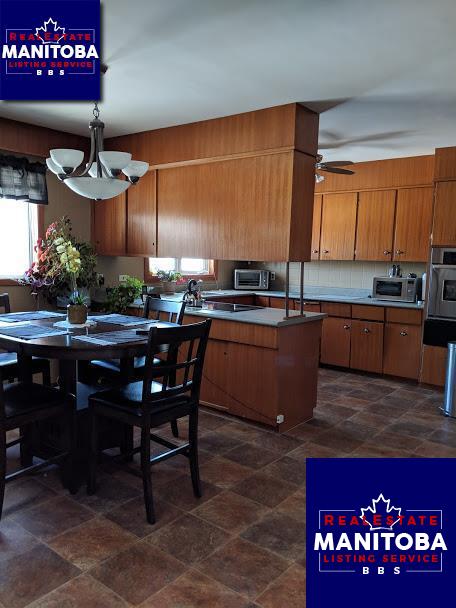 Property 3900 Main St img1