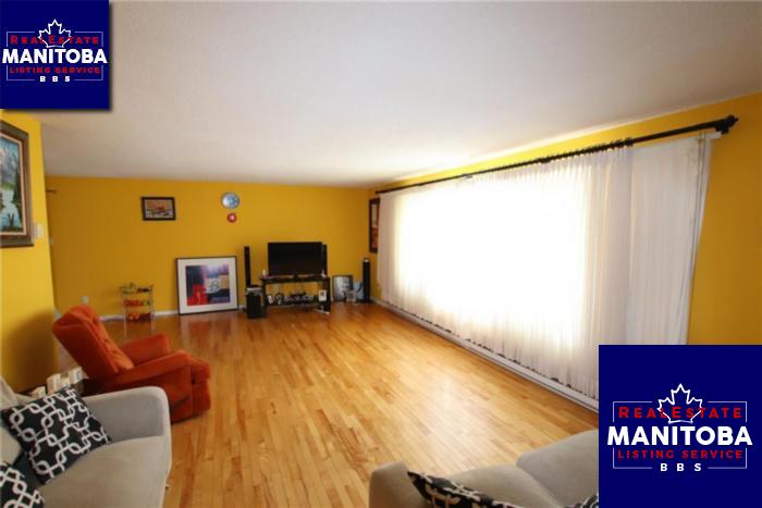 Property 387 St. Antoine St img1