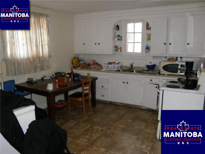 Property 394 College Ave img1