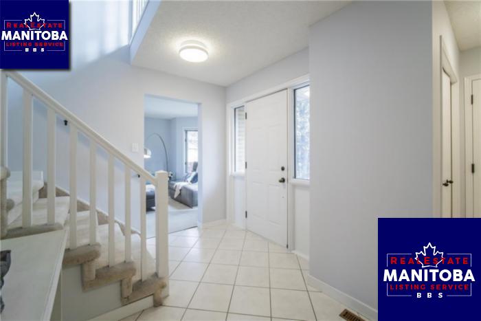 Property 107 Oakhurst Cr img1