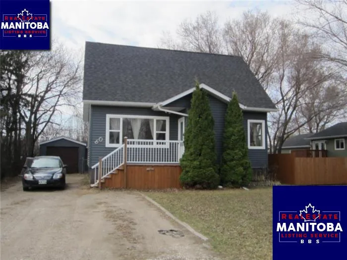 60 Pine Ave E, Souris