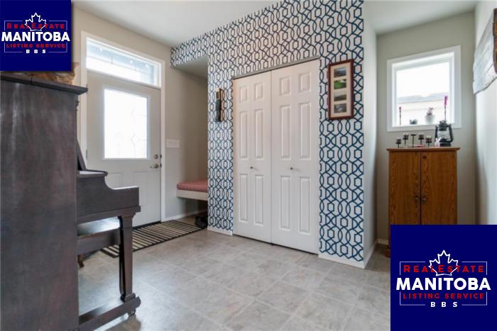 Property 222 Moonbeam Way img1