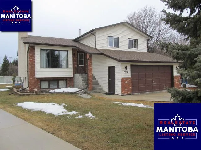 25 Cottonwood Bay, Stonewall