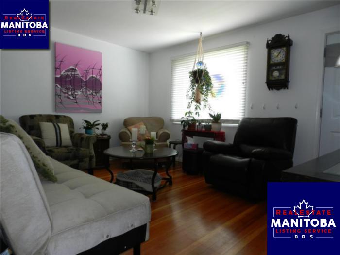 Property 328 Berry St img1