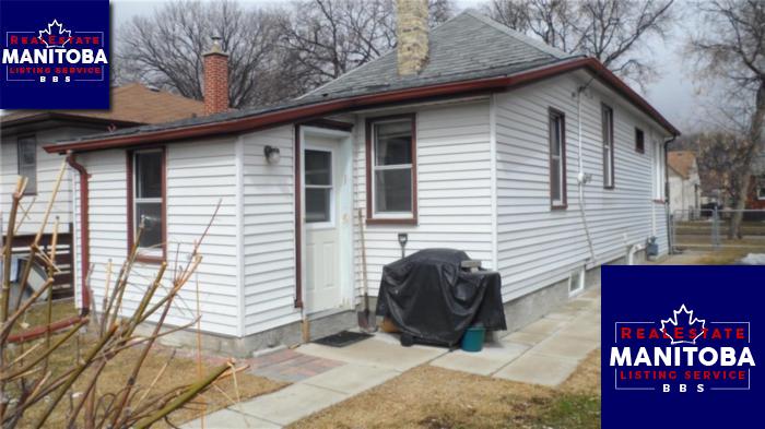 Property 264 St Anthony Ave img1