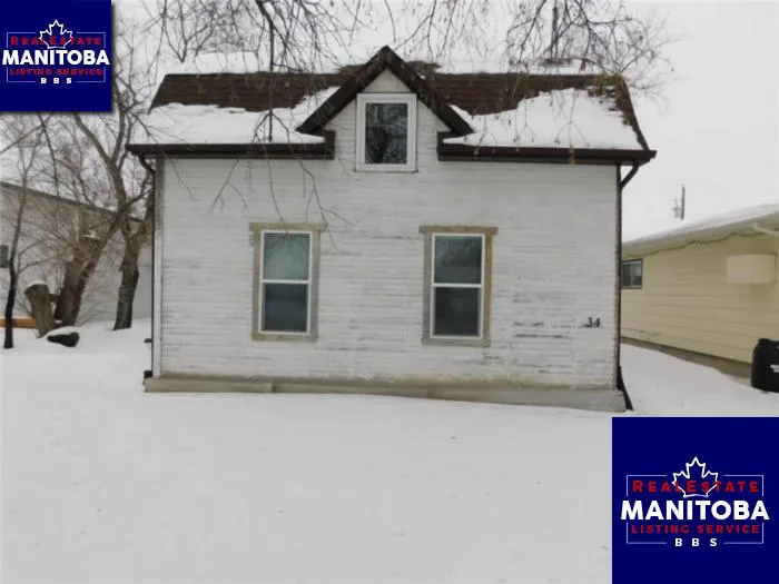 34 Railway Ave
