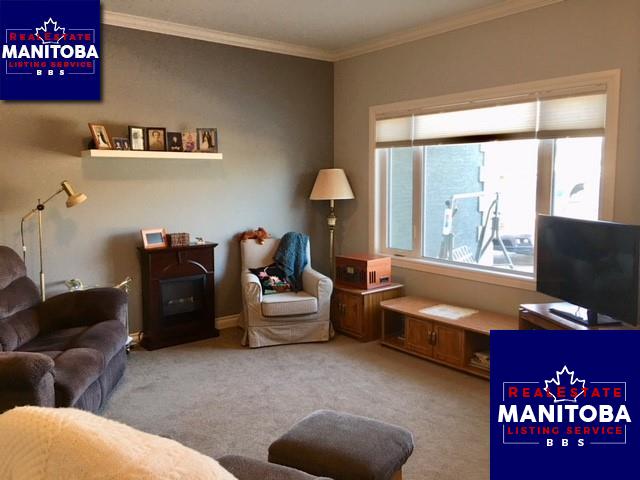 Property 9 250 7th Ave N img1