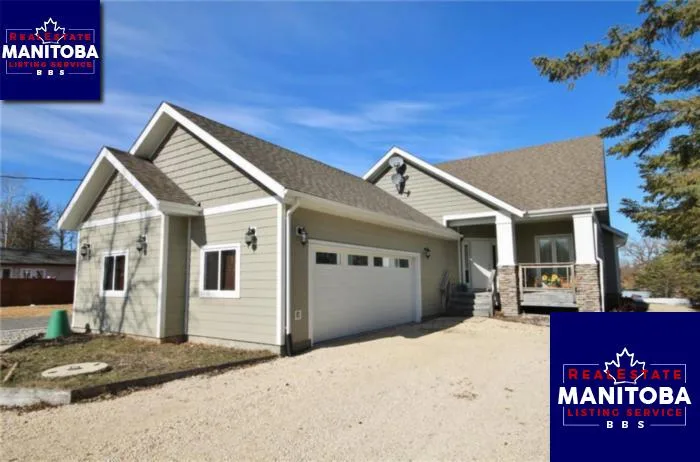 152 Grand Cir, Petersfield