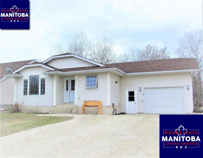 318 Third St S, Beausejour, Manitoba House Bungalow property for sale