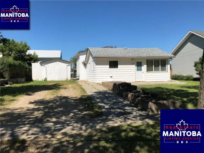 775 Aikman St, Boissevain