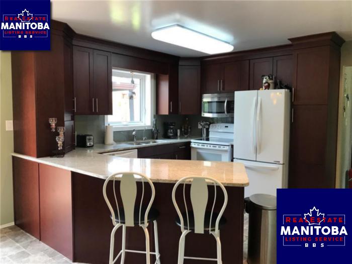 38110 47 N Rd, Ste Anne Rm, Manitoba House Split level property for sale