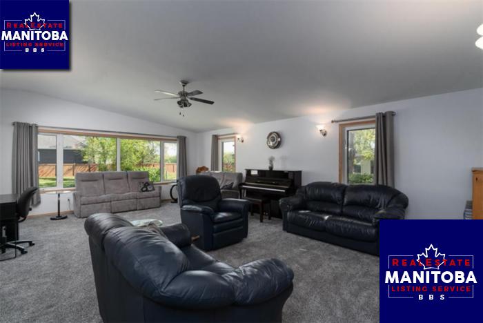 Property 627 Second Ave N img1