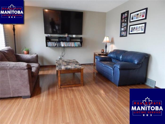 Property 93 Evenwood Cr img1