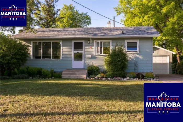 419 Sinclair Ave, Selkirk