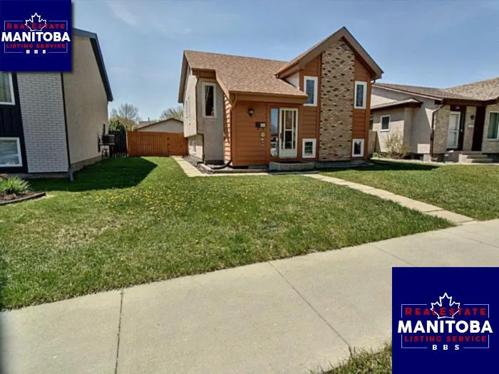 114 Aldgate Rd, Winnipeg