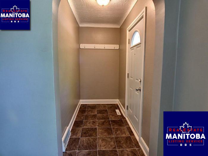 Property 825 Redwood Ave img1