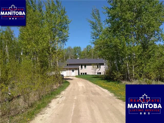 101 Menno Dr, Steinbach