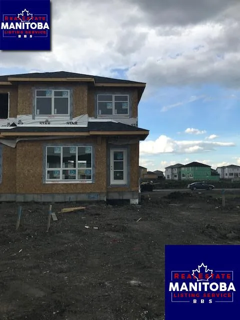 621 Transcona Blvd E, Winnipeg