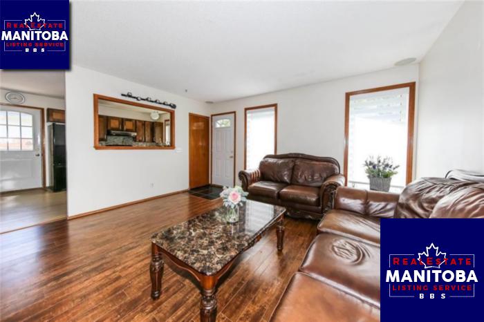 Property 18 Pirson Cr img1