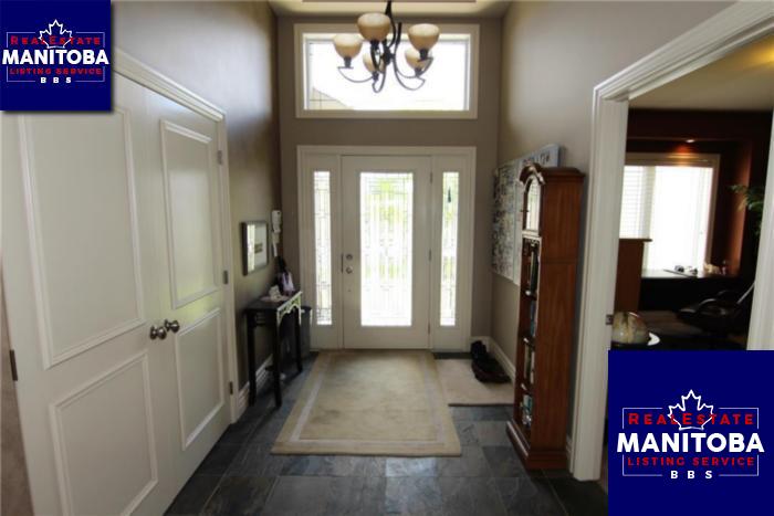 Property 14 550 Dovercourt Dr img1