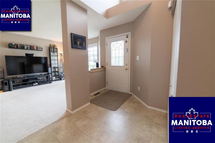 Property 93 Setterington Bay img1