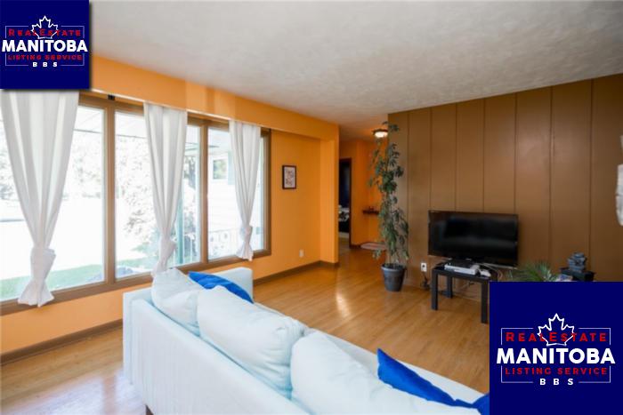 Property 233 Dunkirk Dr img1