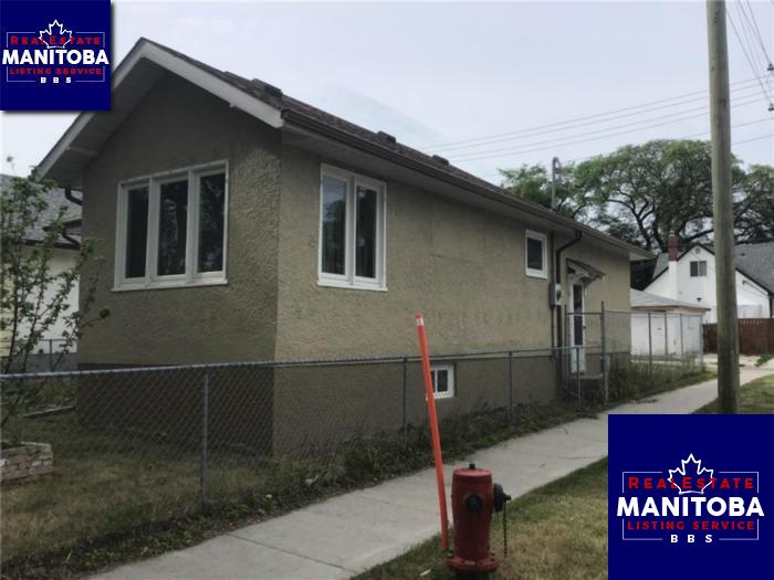 Property 470 College Ave img1