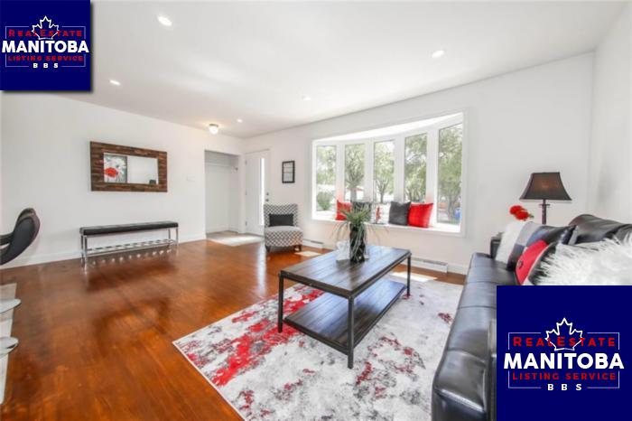 Property 757 Adamdell Cr img1